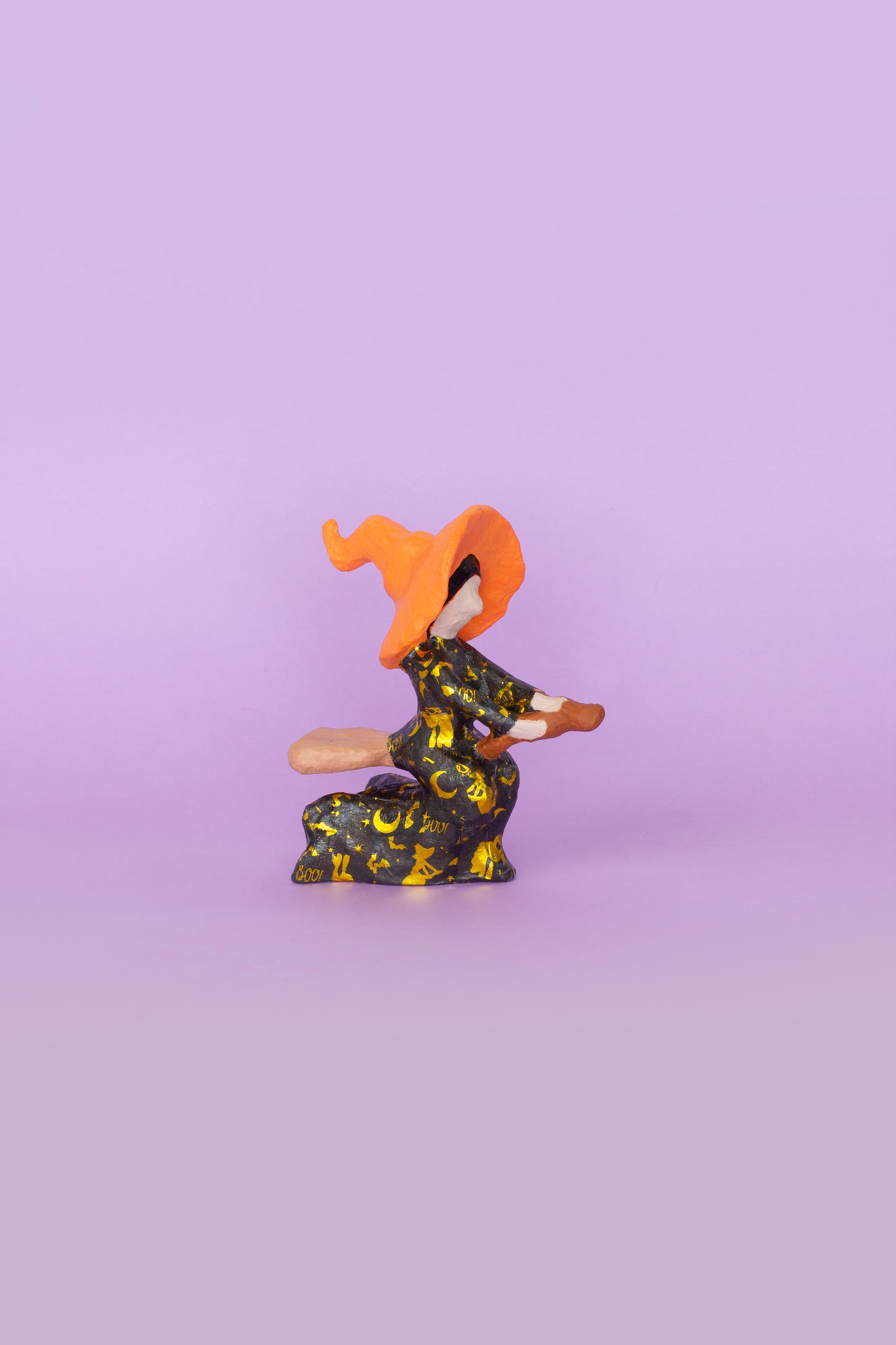 DECOPATCH Objects:Halloween Witch on her broom