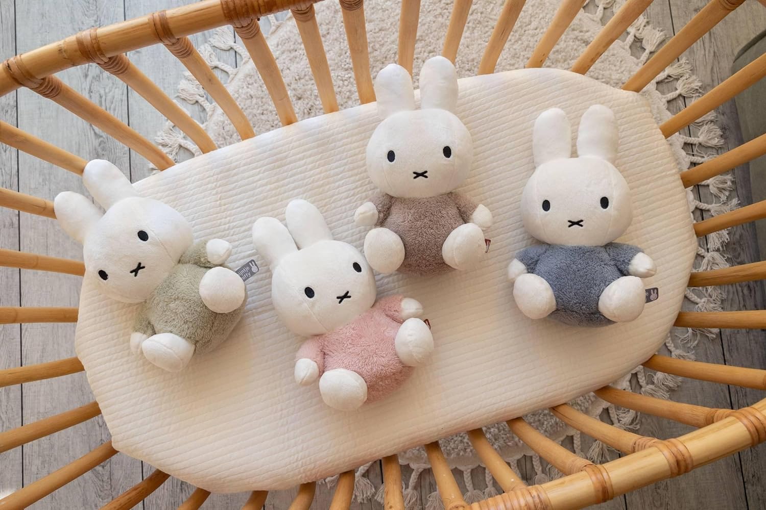 MIFFY Cuddle with Bell 25cm Fluffy Pink Default Title