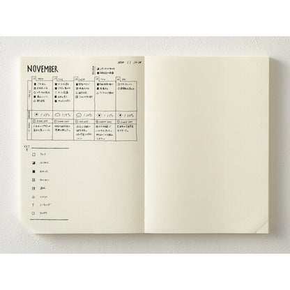 MIDORI MD Notebook A5 Codex Journal 1 Day 1 Page Dot Grid A